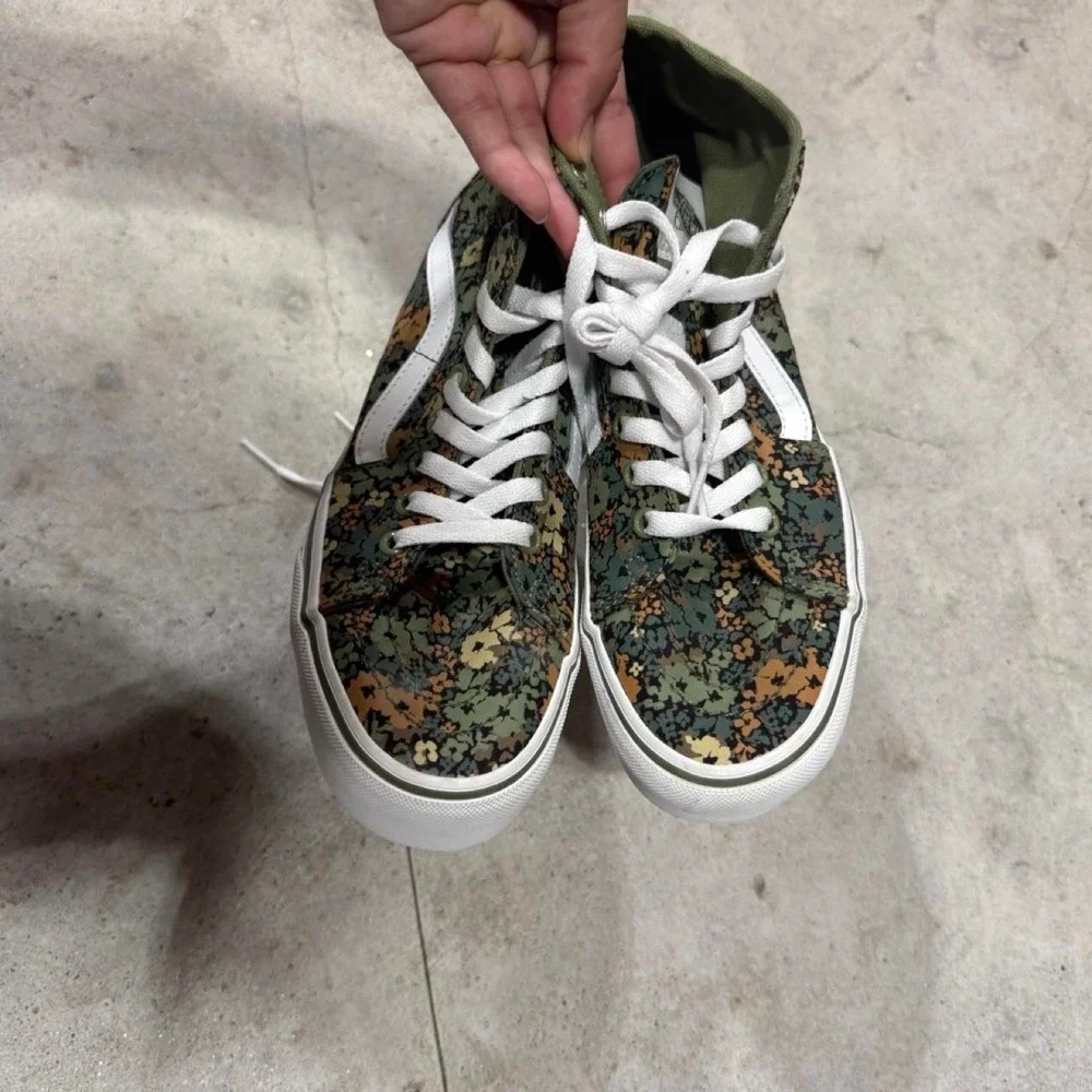 N/A vans sk8